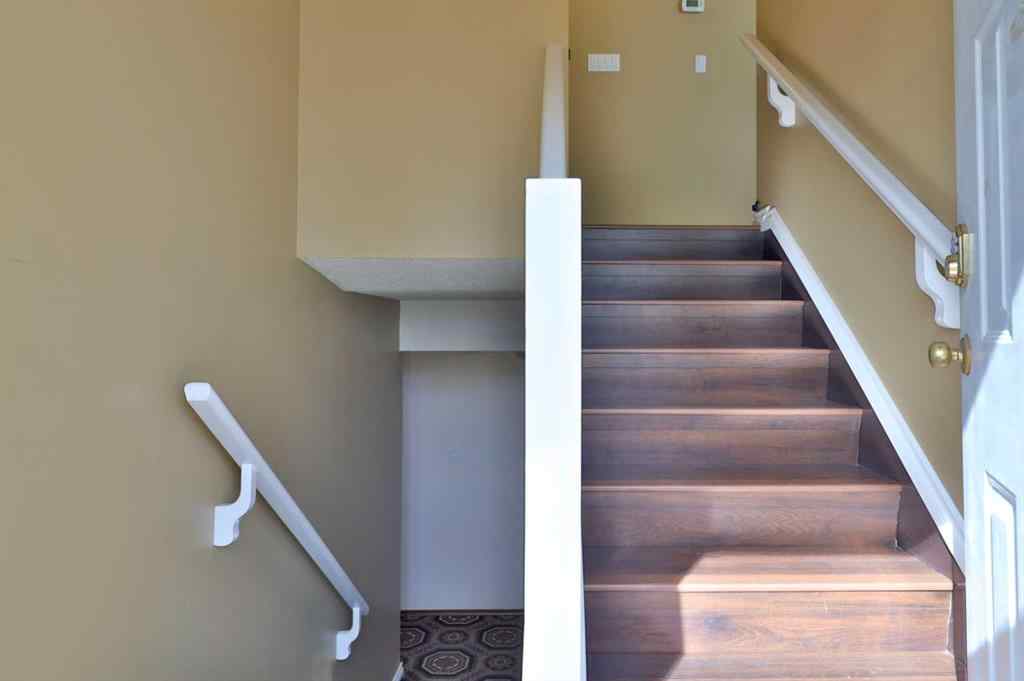 MLS® A2259572 - 5226 52 Street  in Daysland Daysland, Residential