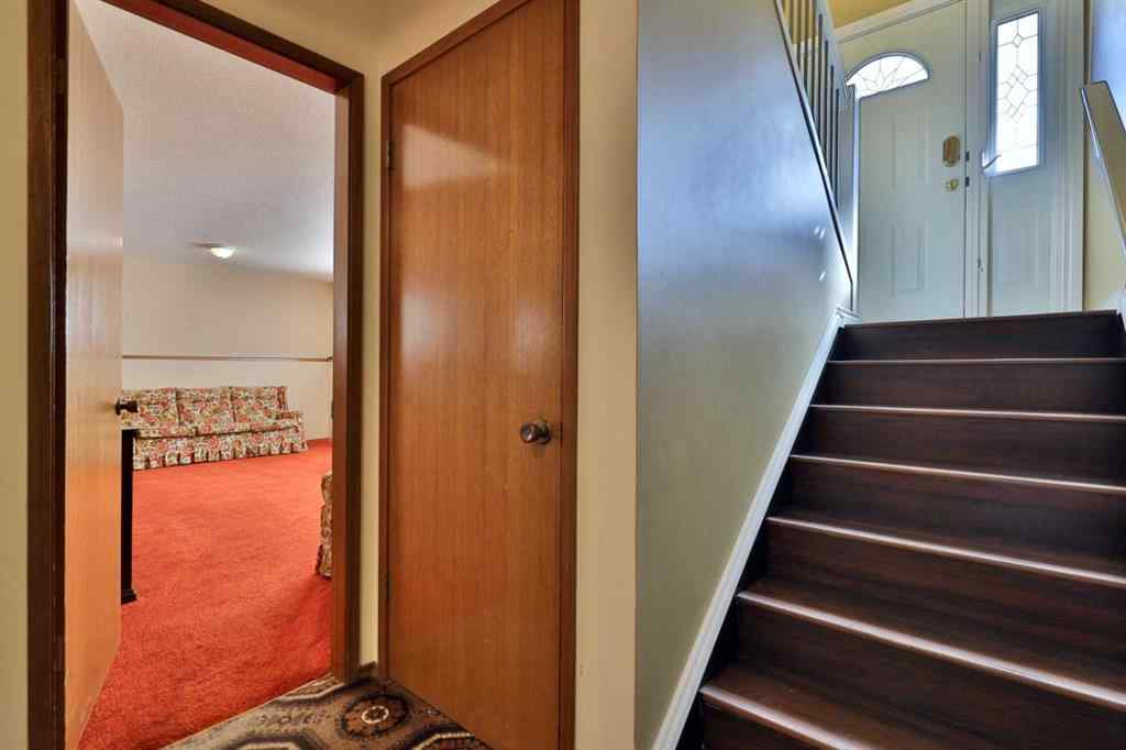 MLS® A2259572 - 5226 52 Street  in Daysland Daysland, Residential