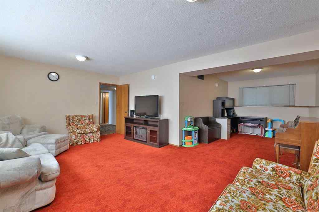 MLS® A2259572 - 5226 52 Street  in Daysland Daysland, Residential