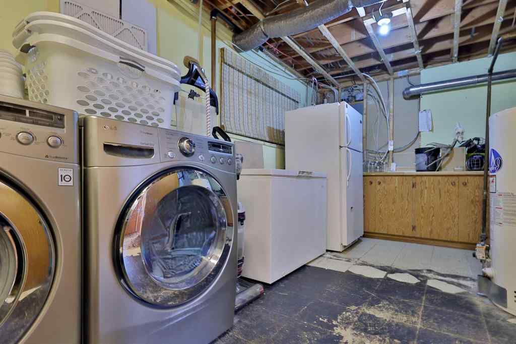 MLS® A2259572 - 5226 52 Street  in Daysland Daysland, Residential