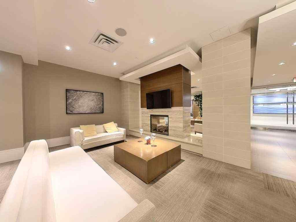 MLS® A2259575 - Unit #404 128 2 Street SW in Chinatown Calgary, Residential