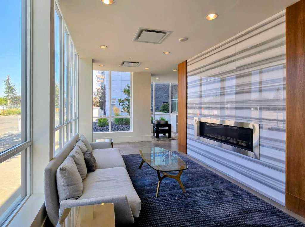 MLS® A2259575 - Unit #404 128 2 Street SW in Chinatown Calgary, Residential