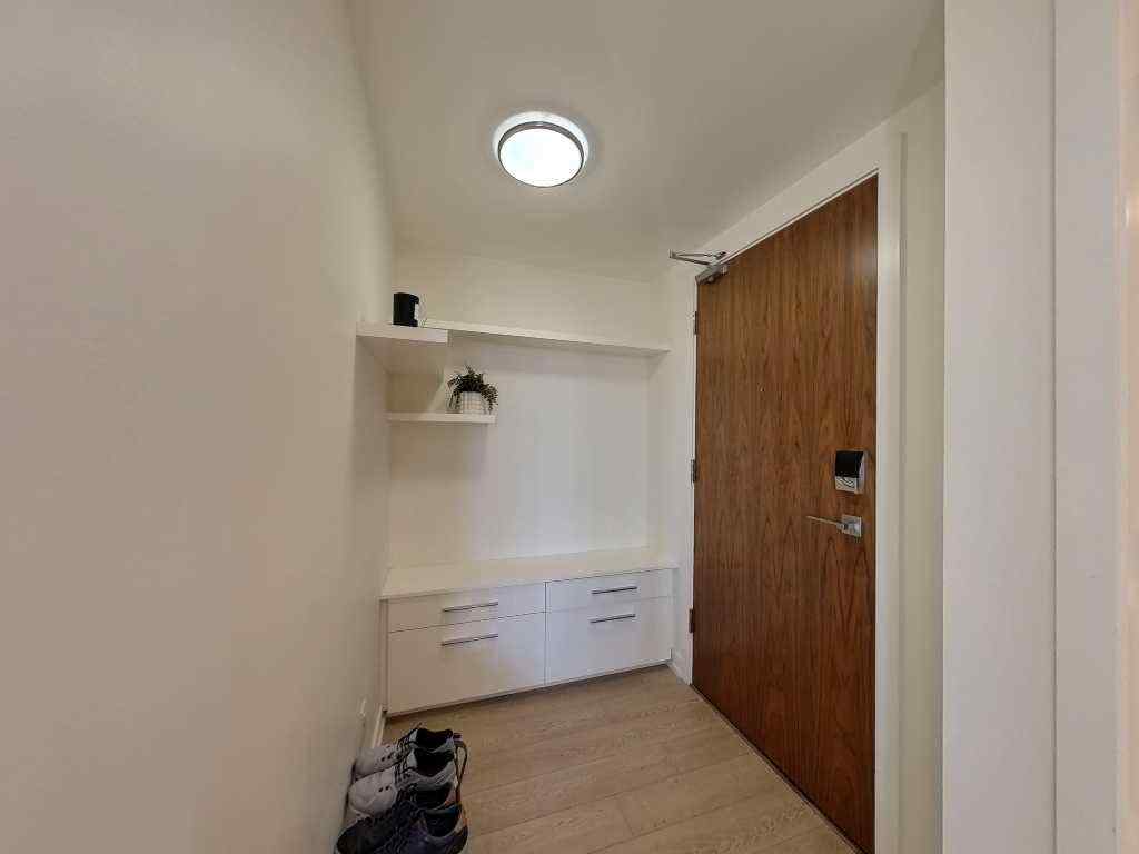 MLS® A2259575 - Unit #404 128 2 Street SW in Chinatown Calgary, Residential