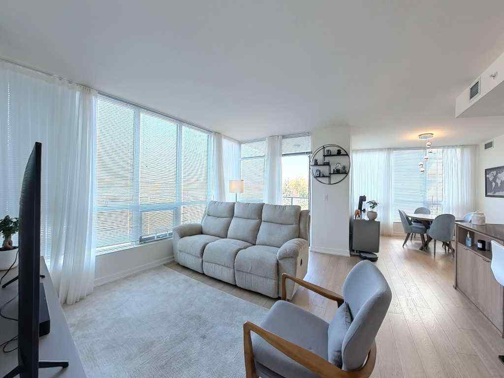 MLS® A2259575 - Unit #404 128 2 Street SW in Chinatown Calgary, Residential