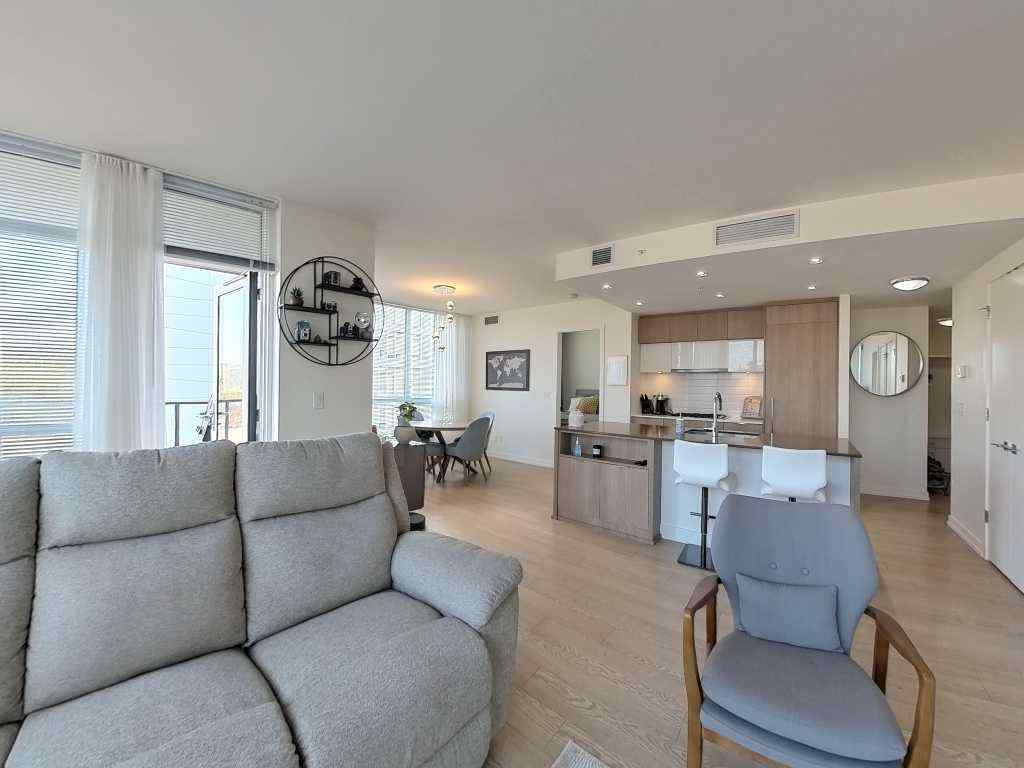 MLS® A2259575 - Unit #404 128 2 Street SW in Chinatown Calgary, Residential