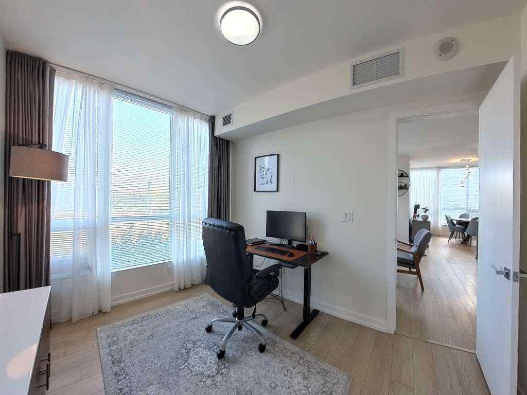 MLS® A2259575 - Unit #404 128 2 Street SW in Chinatown Calgary, Residential