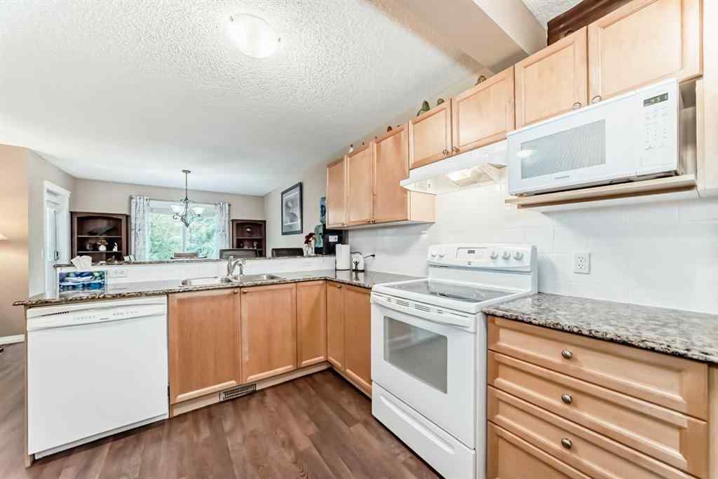 MLS® A2259579 - 66 Cougar ridge Circle SW in Cougar Ridge Calgary, Residential