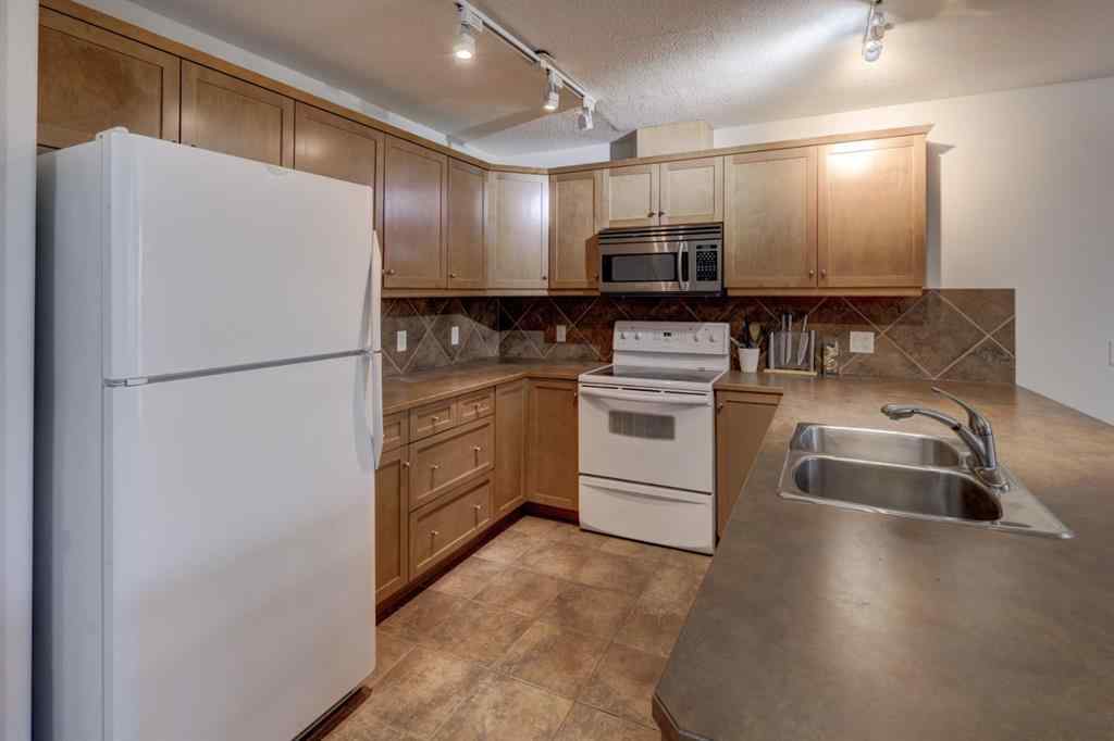 MLS® A2259584 - Unit #305 170 Crossbow   in Three Sisters Canmore, Residential