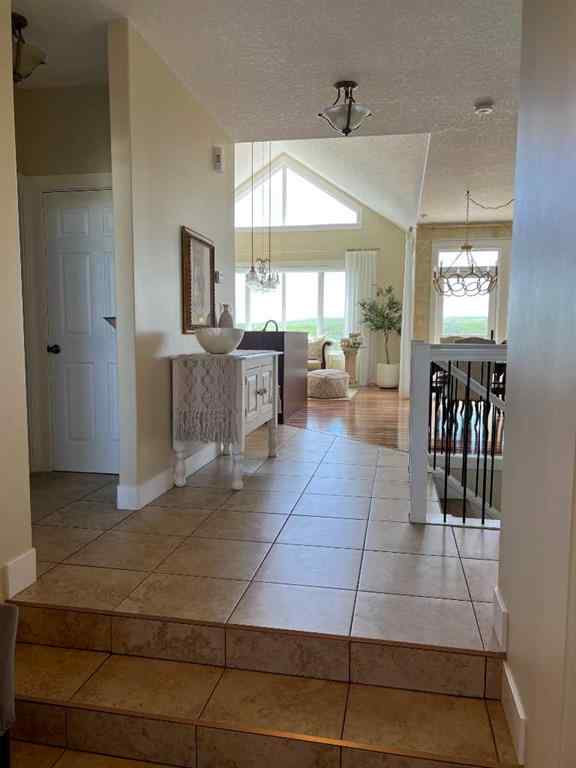 MLS® A2259592 - 804 Fairway Boulevard  in NONE Cardston, Residential