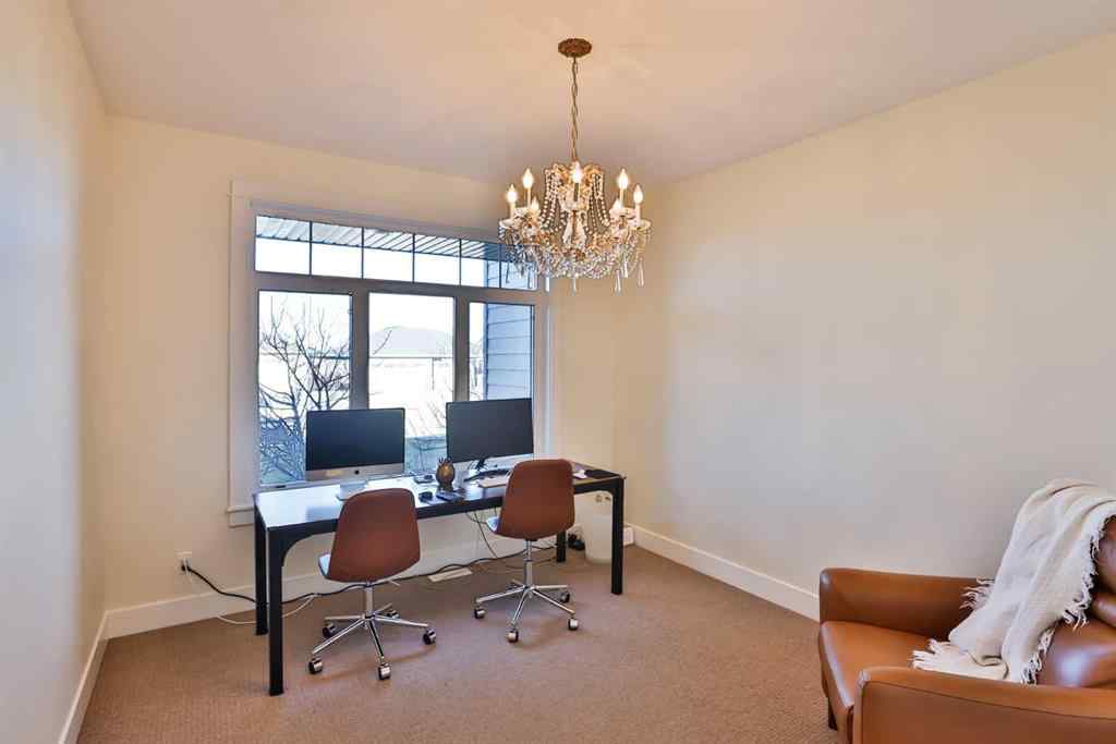 MLS® A2259592 - 804 Fairway Boulevard  in NONE Cardston, Residential