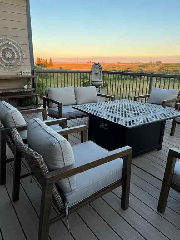 MLS® A2259592 - 804 Fairway Boulevard  in NONE Cardston, Residential