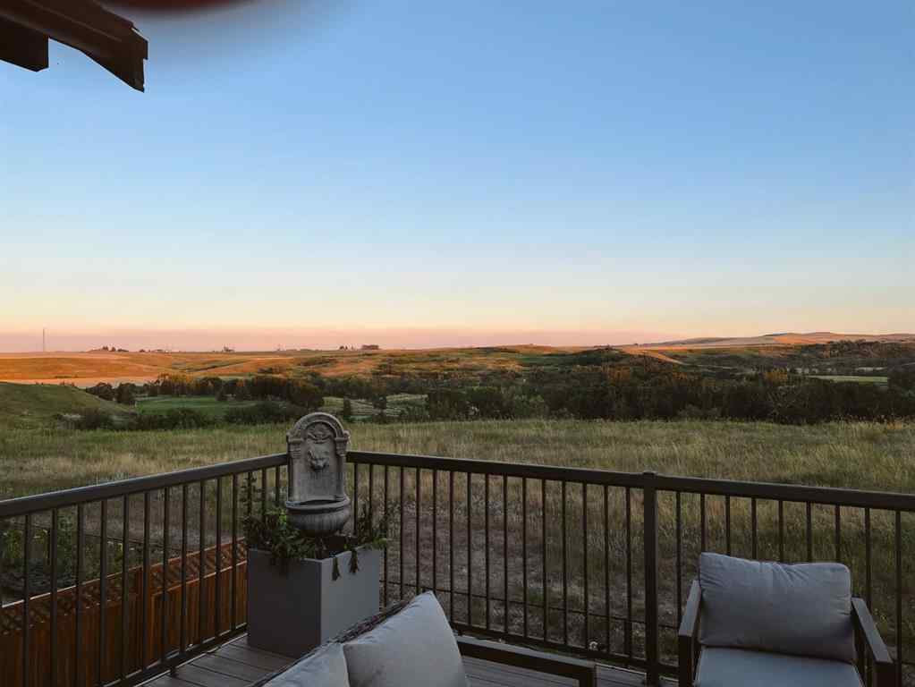 MLS® A2259592 - 804 Fairway Boulevard  in NONE Cardston, Residential