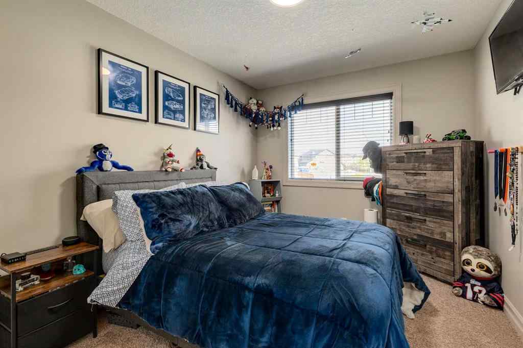 MLS® A2259597 - 3 Kincora Glen Bay NW in Kincora Calgary, Residential