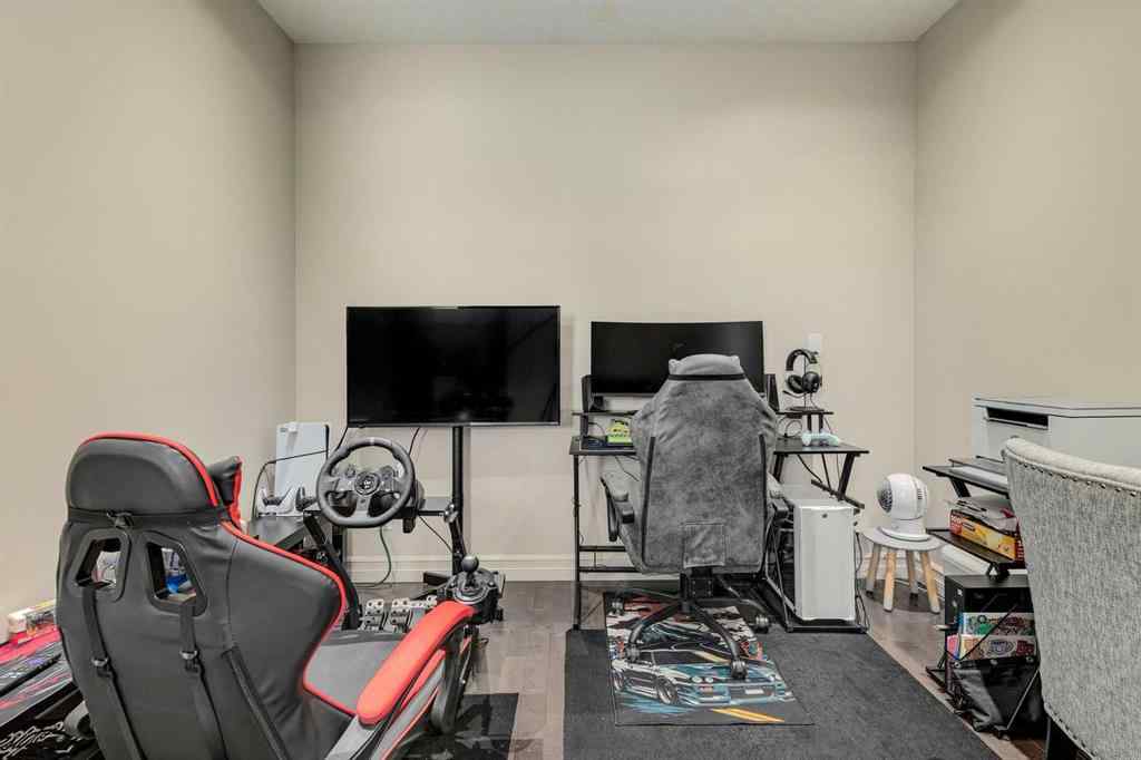 MLS® A2259597 - 3 Kincora Glen Bay NW in Kincora Calgary, Residential