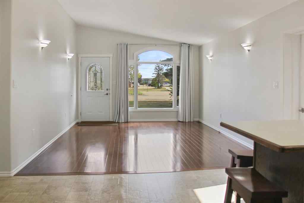 MLS® A2259598 - 5224 47 Street  in NONE Consort, Residential