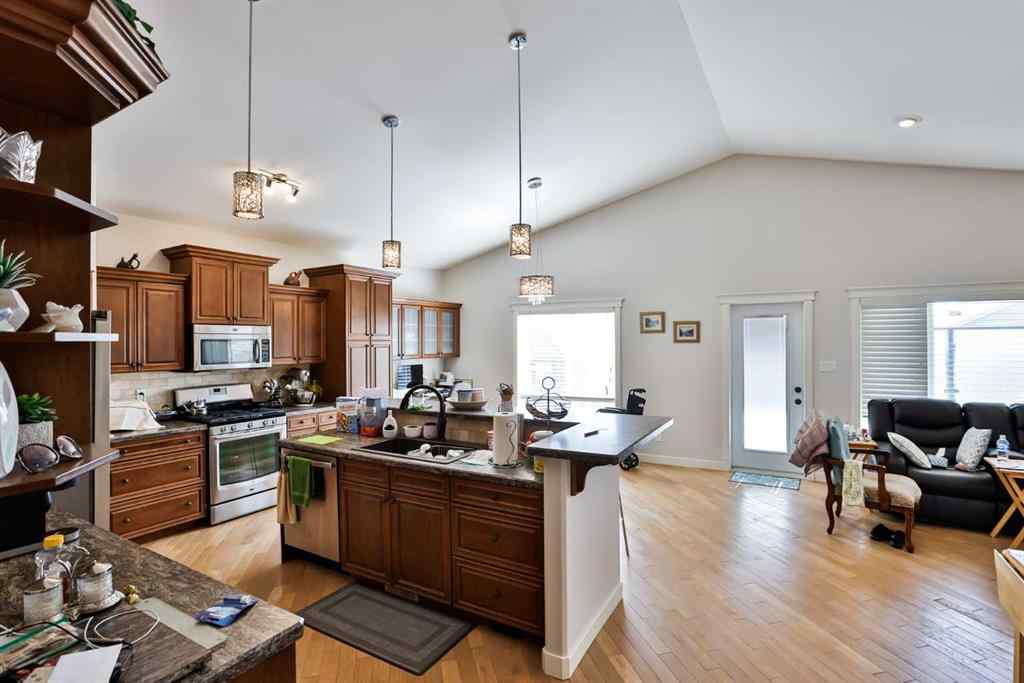 MLS® A2259609 - 244 Sixmile Common S in Southgate Lethbridge, Residential