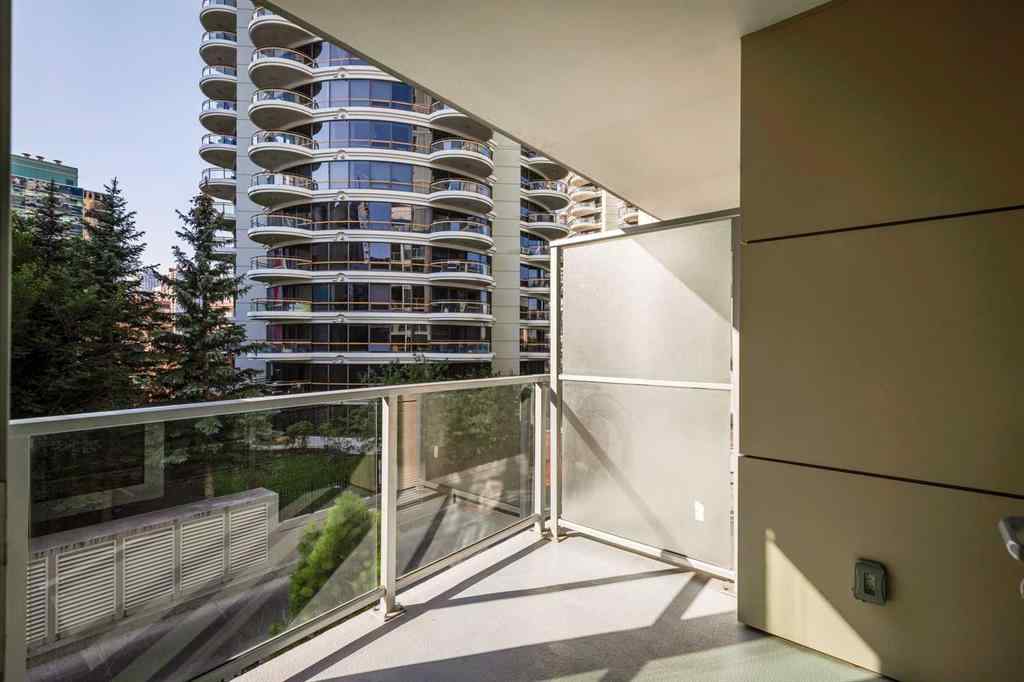 MLS® A2259612 - Unit #312 1025 5 Avenue SW in Downtown West End Calgary, Residential