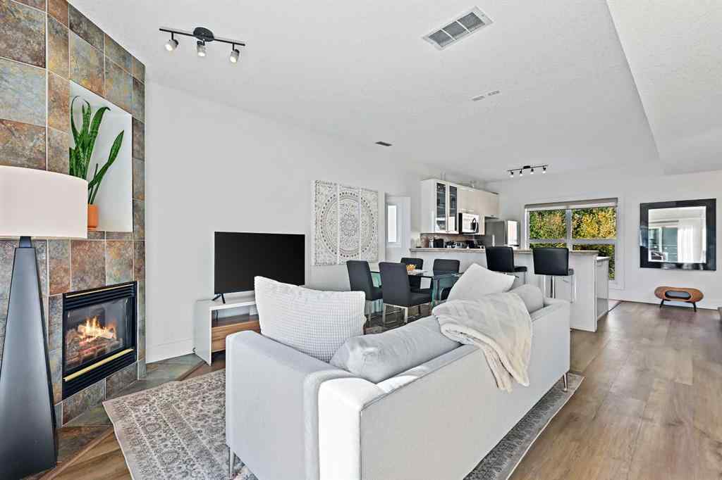 MLS® A2259617 - Unit #8 603 15 Avenue SW in Beltline Calgary, Residential