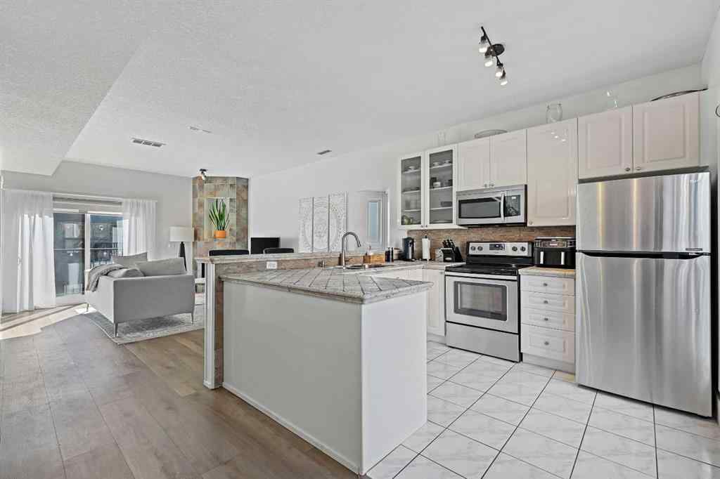 MLS® A2259617 - Unit #8 603 15 Avenue SW in Beltline Calgary, Residential