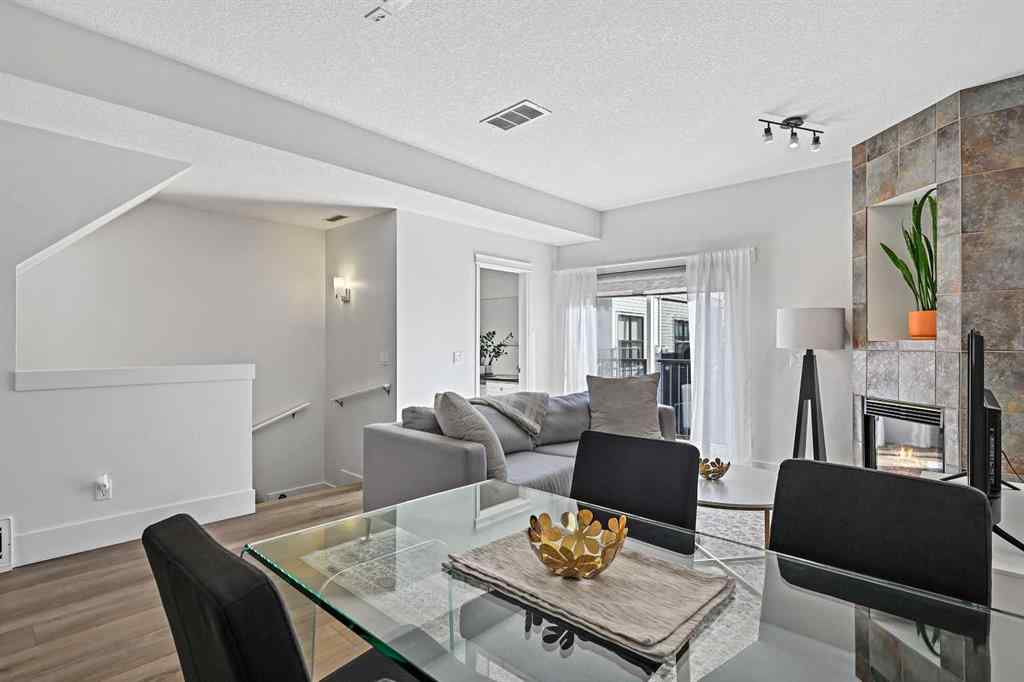 MLS® A2259617 - Unit #8 603 15 Avenue SW in Beltline Calgary, Residential