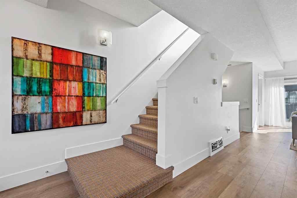 MLS® A2259617 - Unit #8 603 15 Avenue SW in Beltline Calgary, Residential