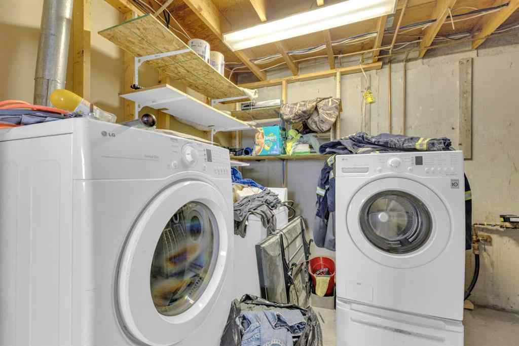 MLS® A2259619 - 4212 44 Street  in Riverside Ponoka, Residential