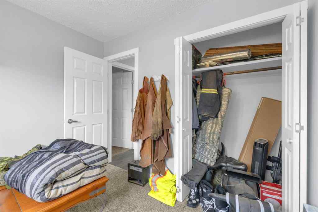 MLS® A2259619 - 4212 44 Street  in Riverside Ponoka, Residential