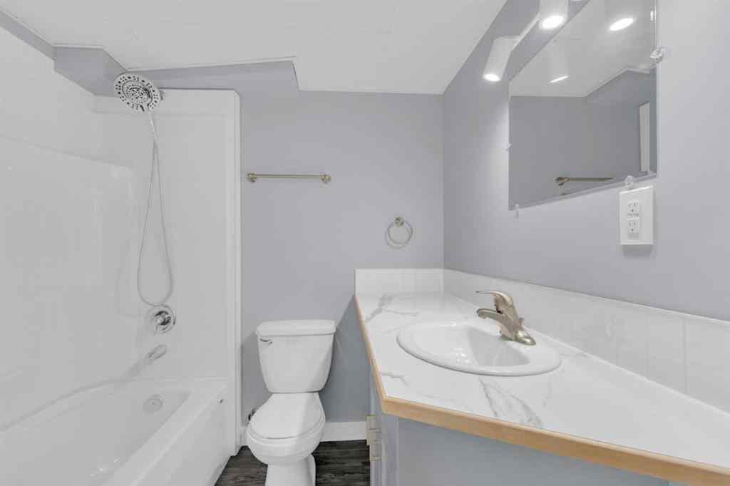 MLS® A2259619 - 4212 44 Street  in Riverside Ponoka, Residential