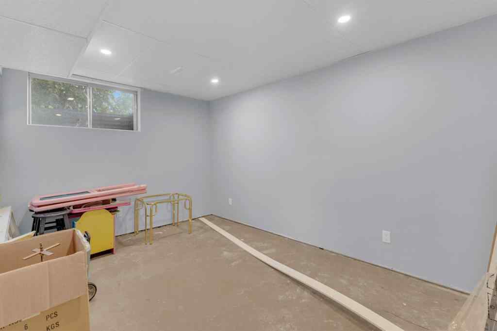 MLS® A2259619 - 4212 44 Street  in Riverside Ponoka, Residential