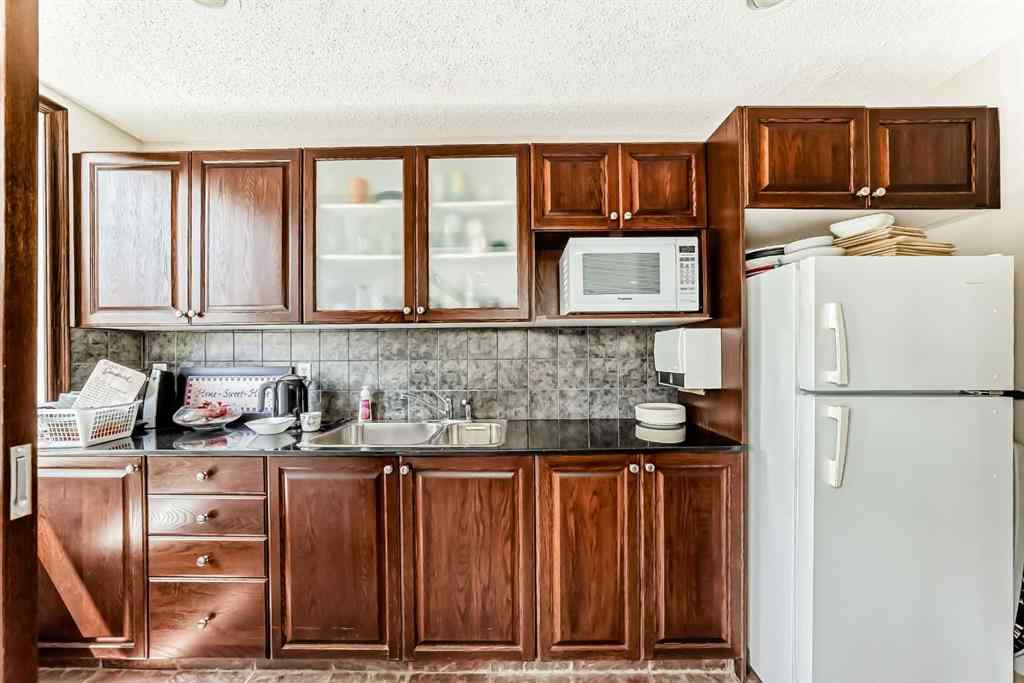 MLS® A2259634 - Unit #202 8 Prestwick Pond Terrace SE in McKenzie Towne Calgary, Residential