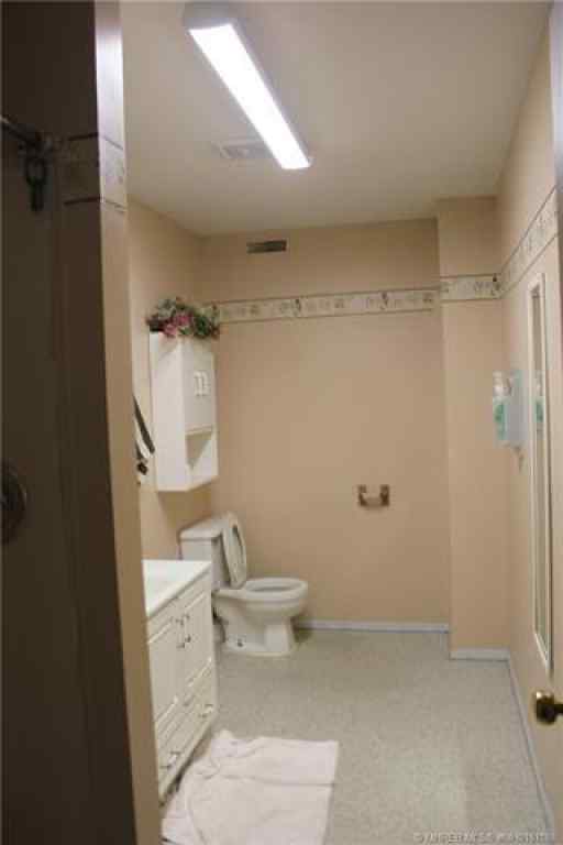 MLS® A2259637 - 1108 7 Street SW in South West Industrial Medicine Hat, Commercial