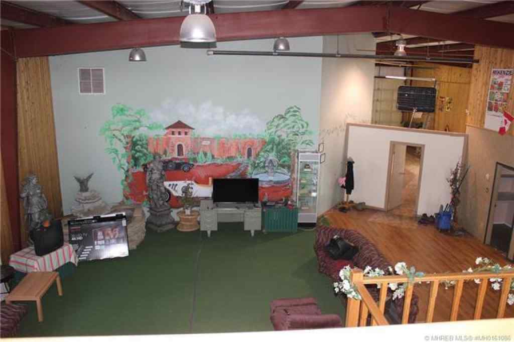 MLS® A2259637 - 1108 7 Street SW in South West Industrial Medicine Hat, Commercial