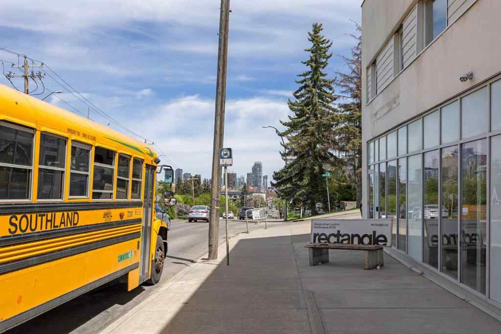 MLS® A2259639 - Unit #207 1919 17 Avenue SW in Bankview Calgary, Residential