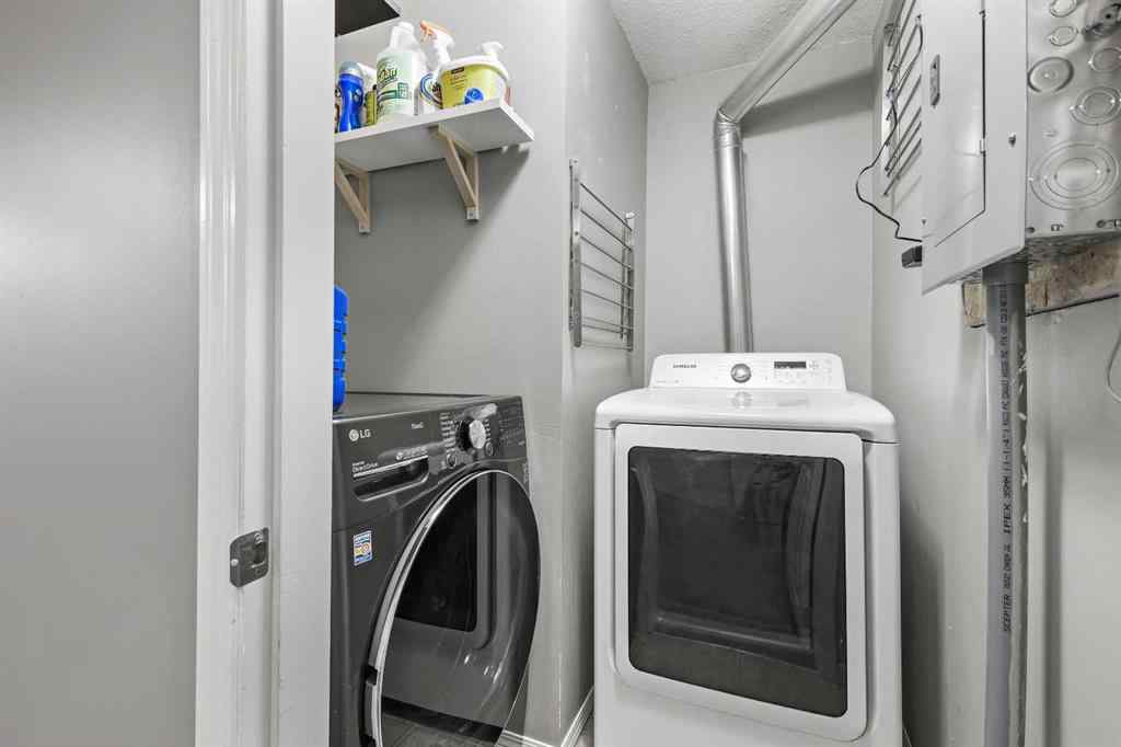 MLS® A2259643 - Unit #403 703 Luxstone Square SW in Luxstone Airdrie, Residential