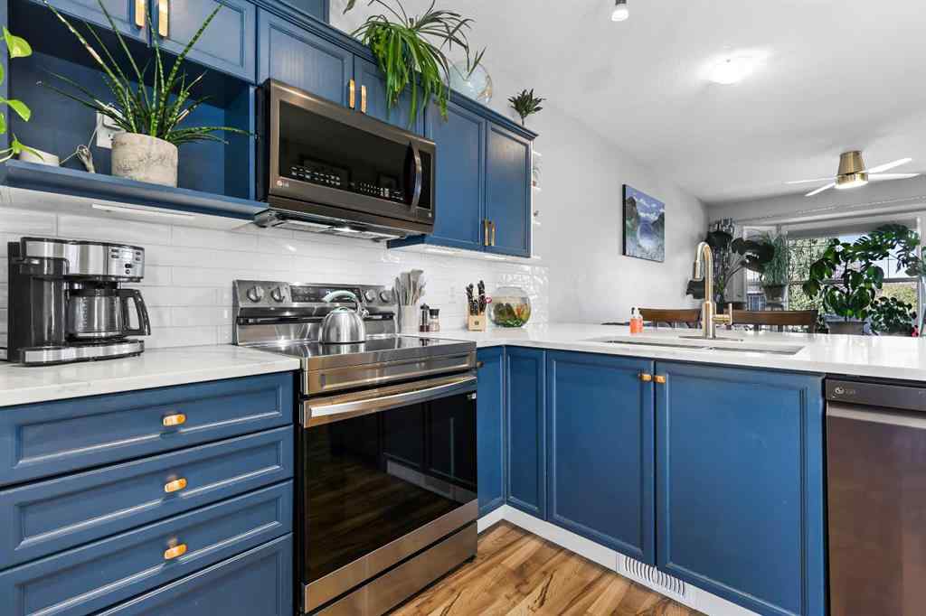 MLS® A2259643 - Unit #403 703 Luxstone Square SW in Luxstone Airdrie, Residential