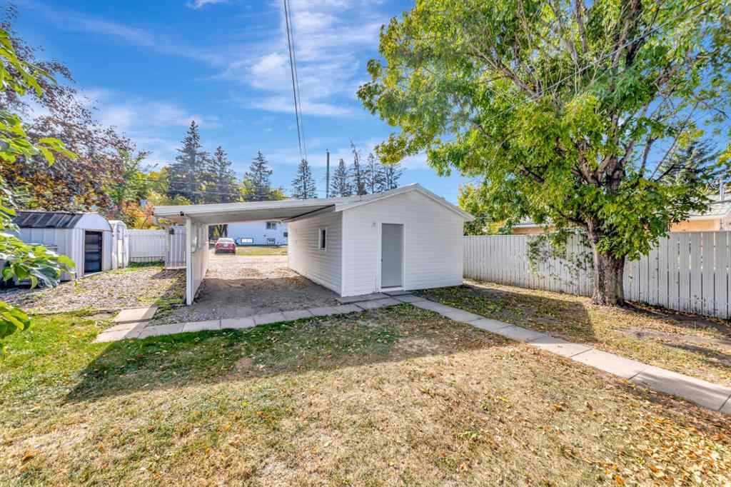 MLS® A2259648 - 5413 47 Street  in West Lloydminster Lloydminster, Residential