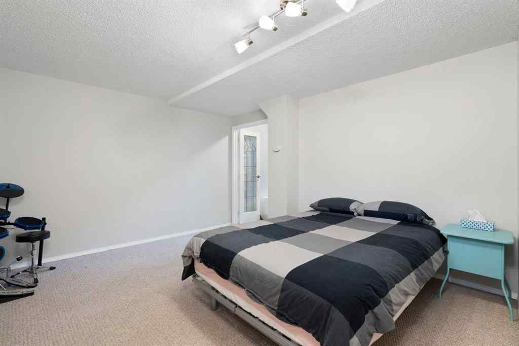 MLS® A2259657 - Unit #18 7900 Silver Springs Road NW in Silver Springs Calgary, Residential