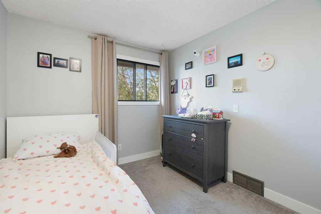 MLS® A2259657 - Unit #18 7900 Silver Springs Road NW in Silver Springs Calgary, Residential