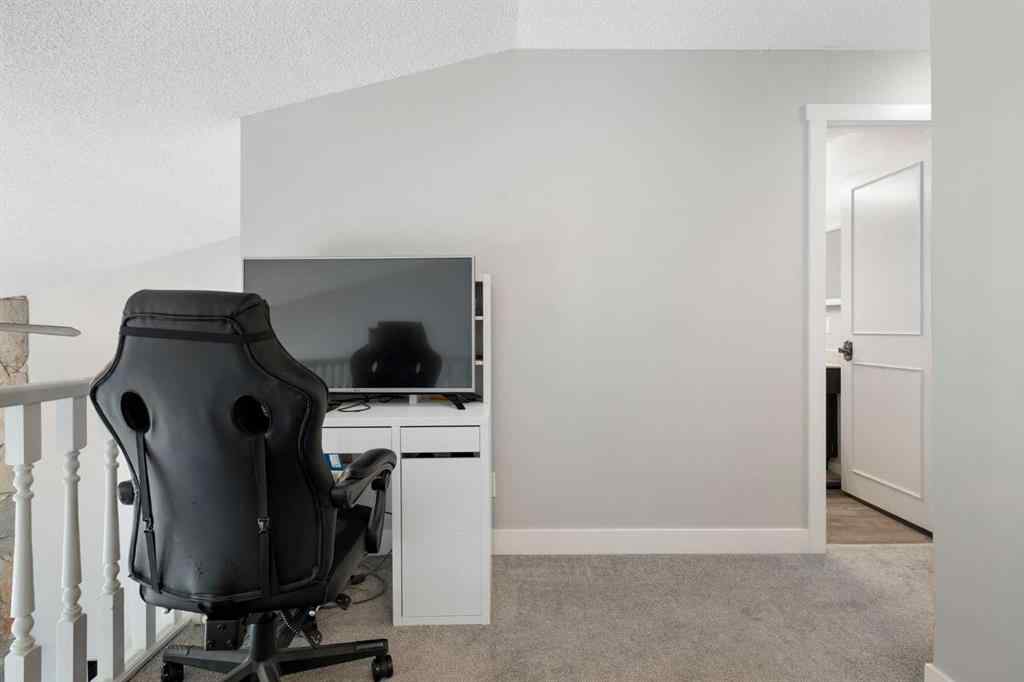 MLS® A2259657 - Unit #18 7900 Silver Springs Road NW in Silver Springs Calgary, Residential