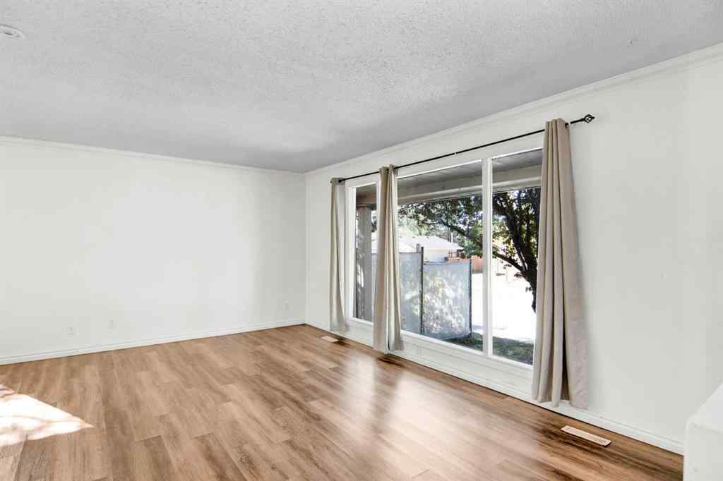 MLS® A2259658 - 79 Oak Street  in Oriole Park Red Deer, Residential