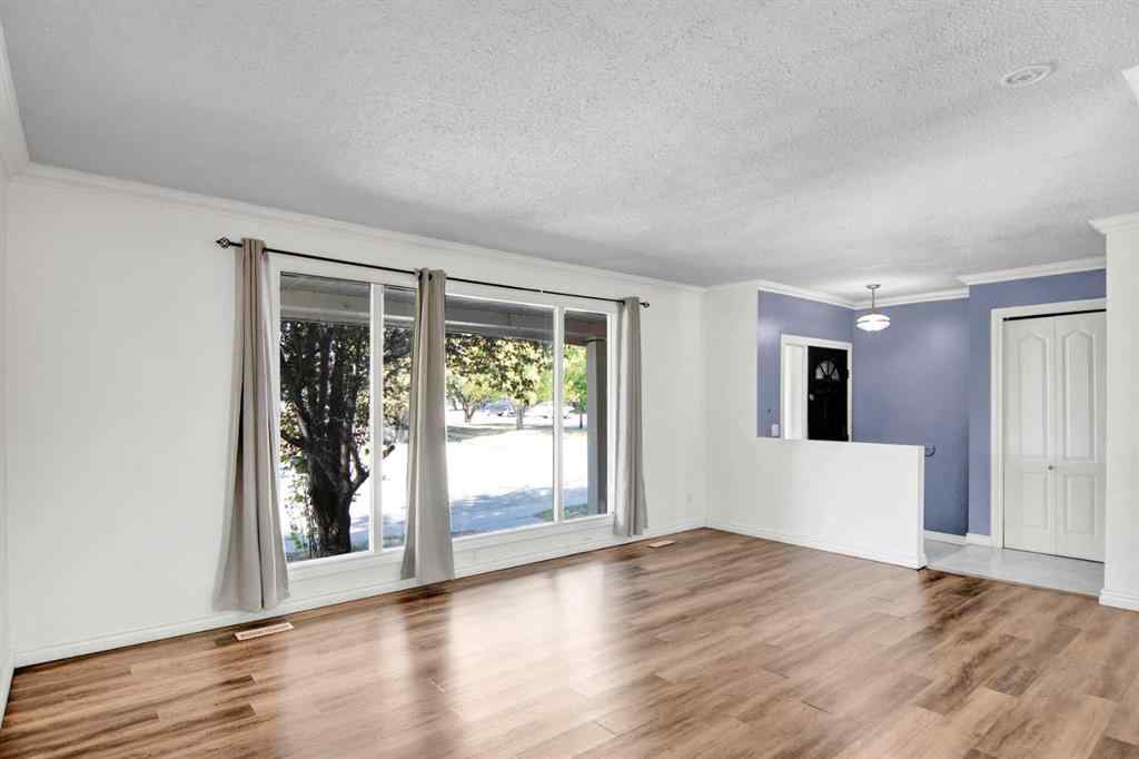 MLS® A2259658 - 79 Oak Street  in Oriole Park Red Deer, Residential