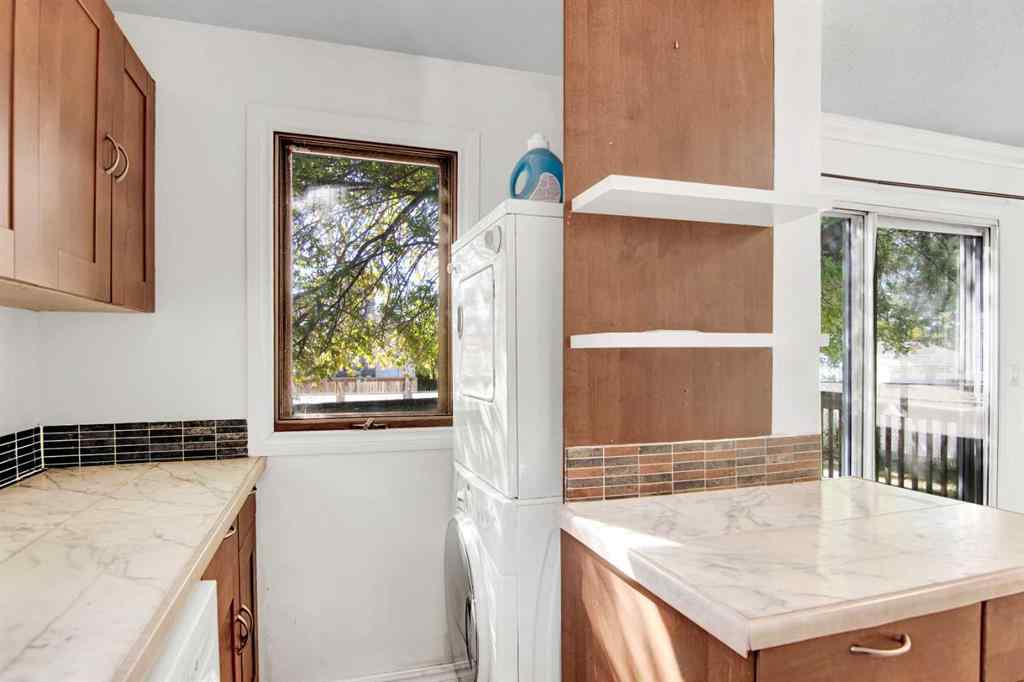 MLS® A2259658 - 79 Oak Street  in Oriole Park Red Deer, Residential