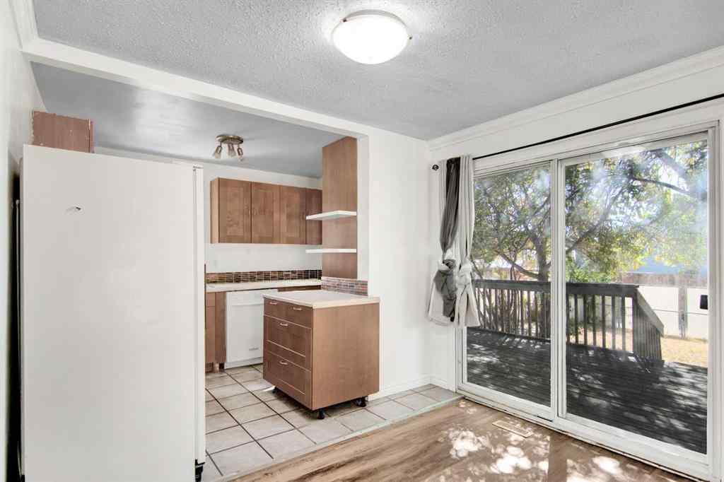 MLS® A2259658 - 79 Oak Street  in Oriole Park Red Deer, Residential