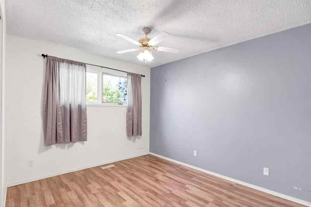 MLS® A2259658 - 79 Oak Street  in Oriole Park Red Deer, Residential
