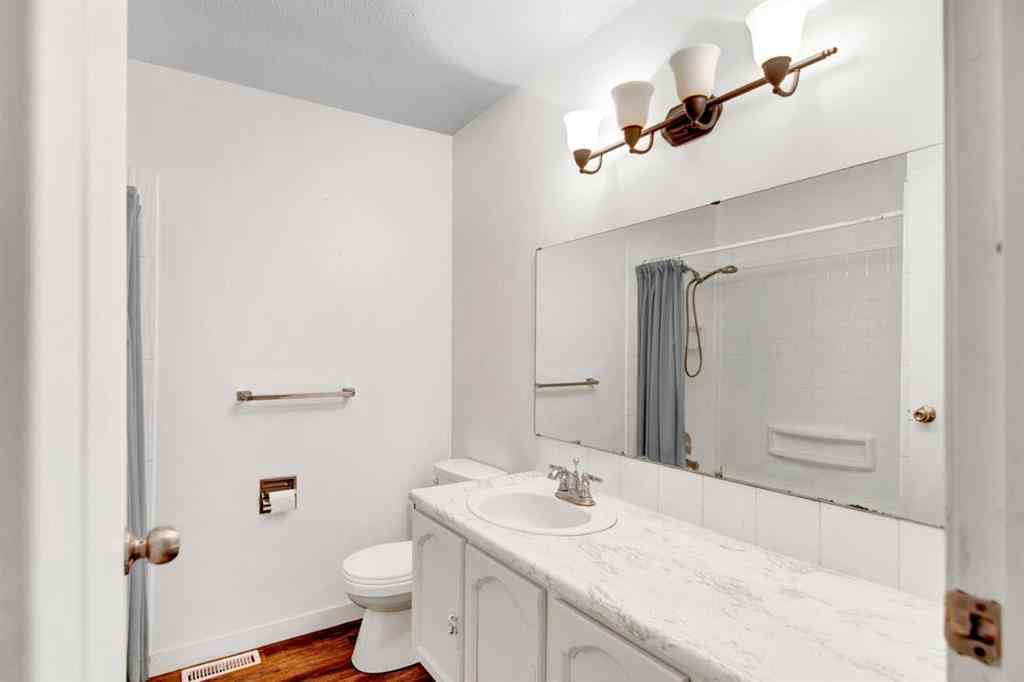 MLS® A2259658 - 79 Oak Street  in Oriole Park Red Deer, Residential