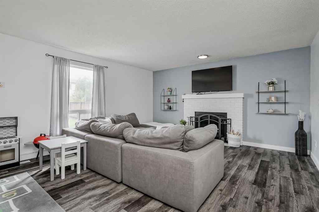 MLS® A2259659 - 347 Whitefield Drive NE in Whitehorn Calgary, Residential