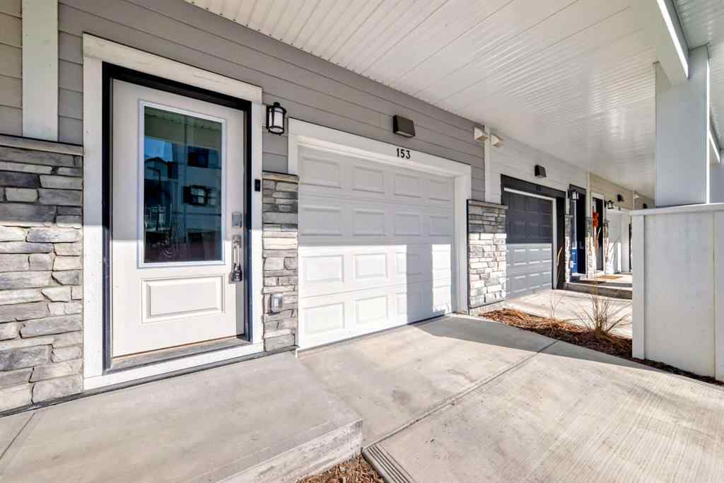 MLS® A2259660 - 153 Les Jardins Park SE in Douglasdale/Glen Calgary, Residential