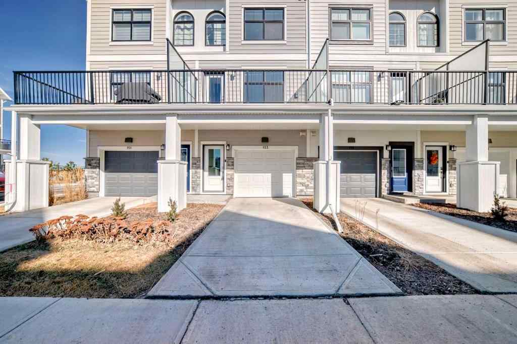 MLS® A2259660 - 153 Les Jardins Park SE in Douglasdale/Glen Calgary, Residential