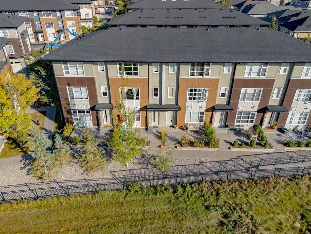 MLS® A2259667 - 905 Evansridge Park NW in Evanston Calgary, Residential