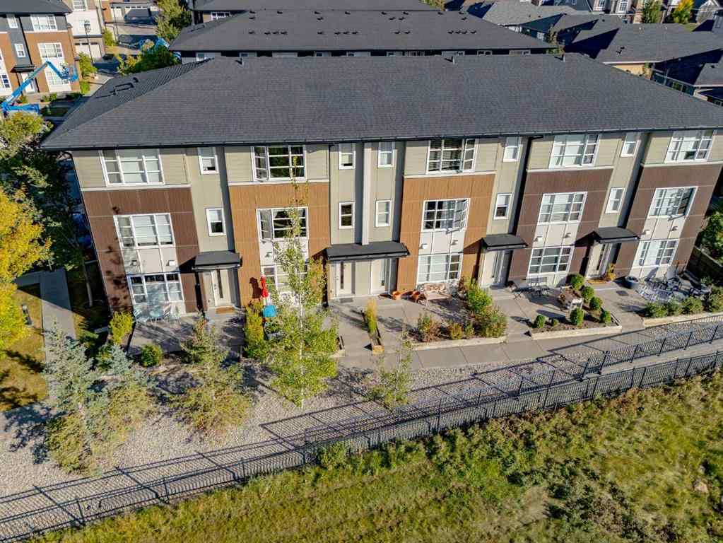 MLS® A2259667 - 905 Evansridge Park NW in Evanston Calgary, Residential